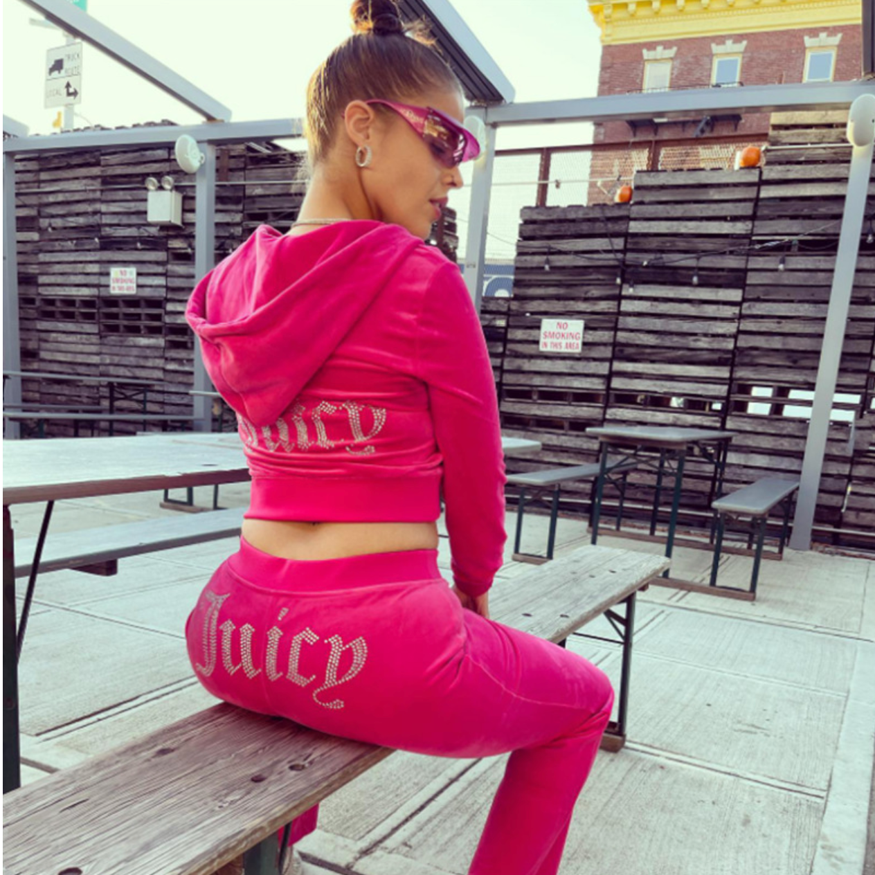 Bimbo Chic Thin Velvet 2023 Autumn Juicy Apple Tracksuit 2 Pieces Set Hoodie Suit Women Velour Sweatshirt and Pants with Diamonds Y2K