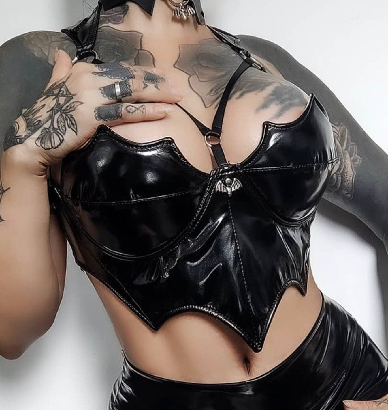 Gothic goth emo black latex Summer Black Camis Women Punk Grunge Sleeveless Sexy Halter Crop Top Streetwear Aesthetic Hollow Out Camisole # 224