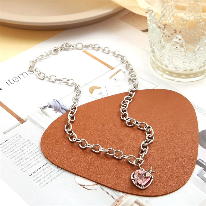 Pink Heart Pendant Necklace for Women Lovers Rhinestione Clavicle Chain Chocker Female Cute Crystal Moonstone Jewlery Gifts