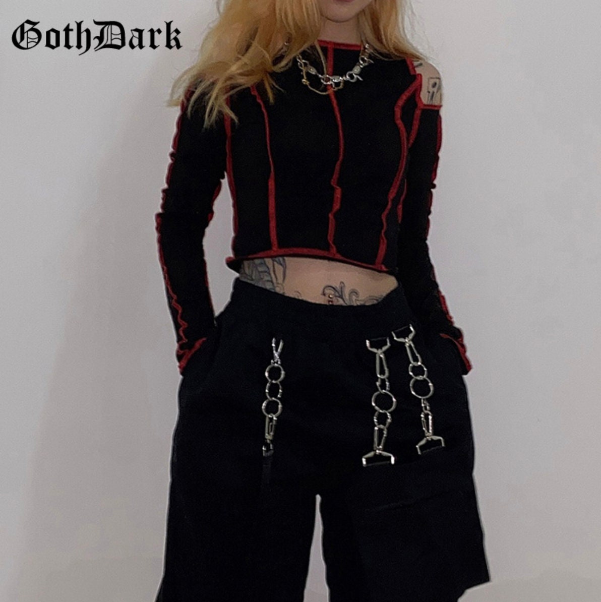 Gothic black red top Goth Dark Grunge Punk Gothic Women's shirts Hollow Out Patchwork Cropped Top Emo Bodycon Female T-shirt goth Aesthetic # 338