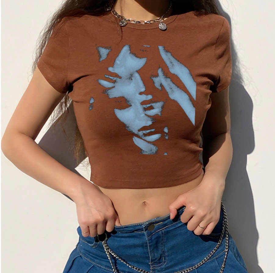 Gothic Emo Vintage Crop top Face Graphic Printed Sweat top Tee Y2K Aesthetic Harajuku Streetwear Women Slim Fit Crop t-shirt edgy alt gothic # 329