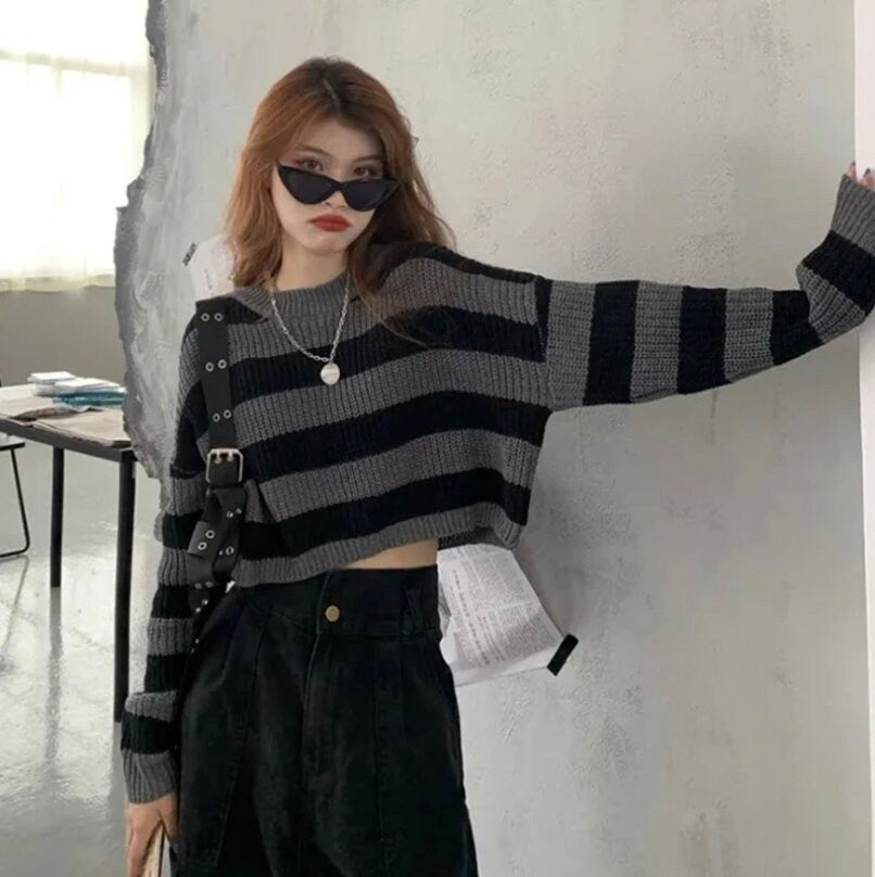 Fashion Cropped Sweater Sexy Tops Women Black White Striped Pullover Knitted Sweater Women Korean Jumper Y2K Goth punk edgy stripped sweater # 158